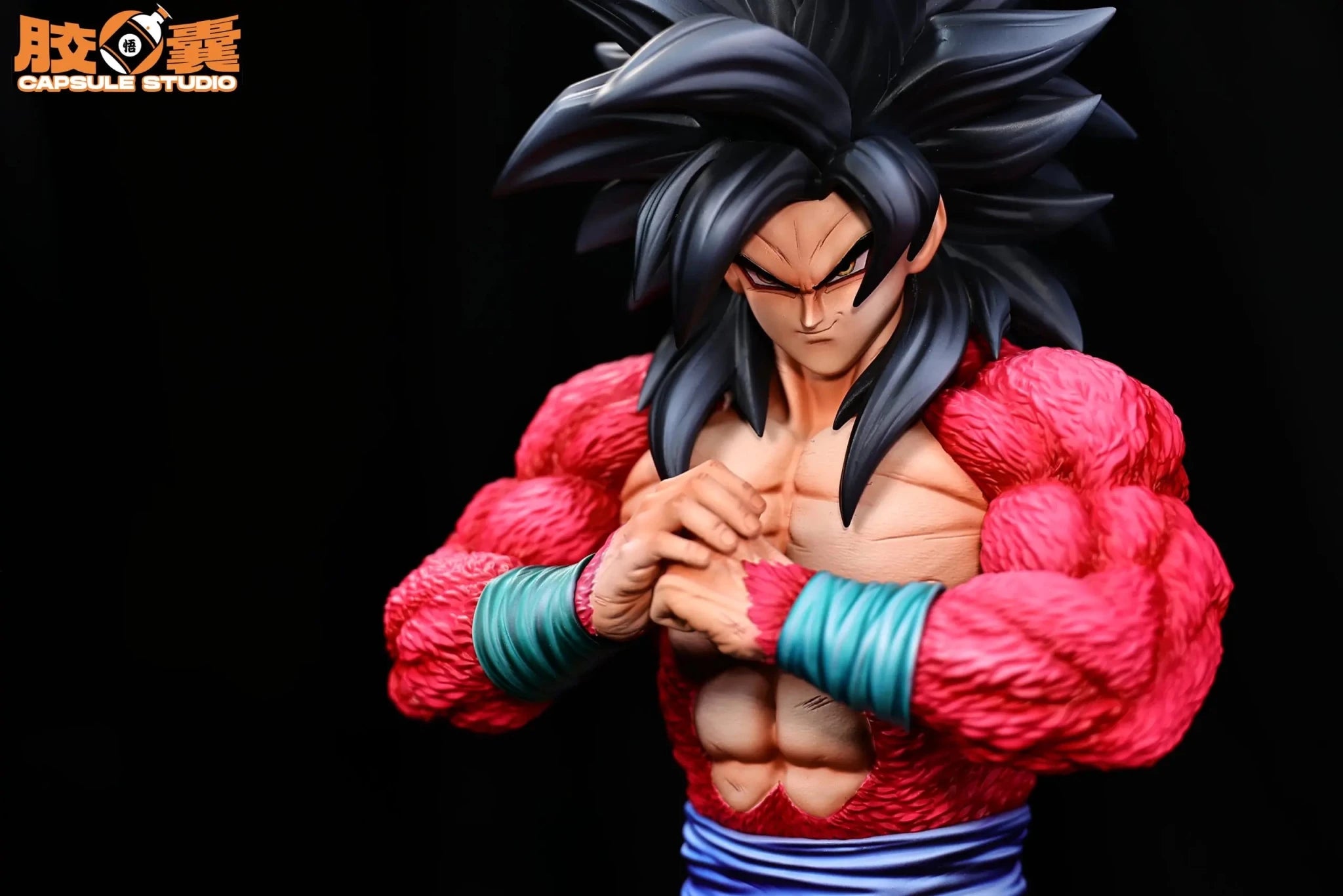 Capsule Studio - Dragon Ball Super Saiyan 4 Goku Clasps His Fists resin statue Navy Toys anime figure
