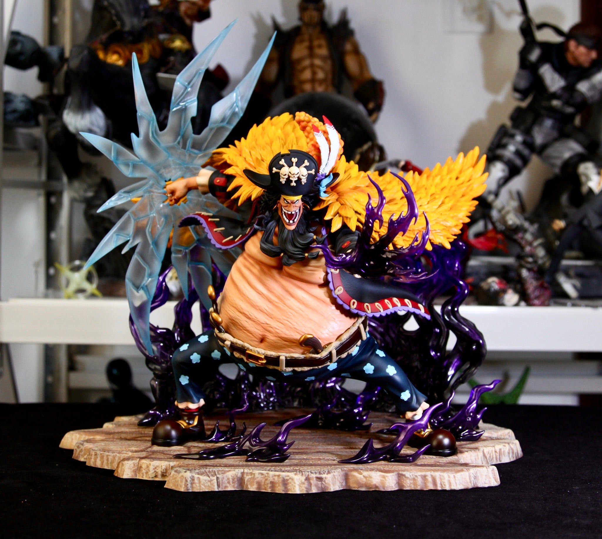 Black Beard (Râu đen) New Century Studio resin statue new century studio anime figure
