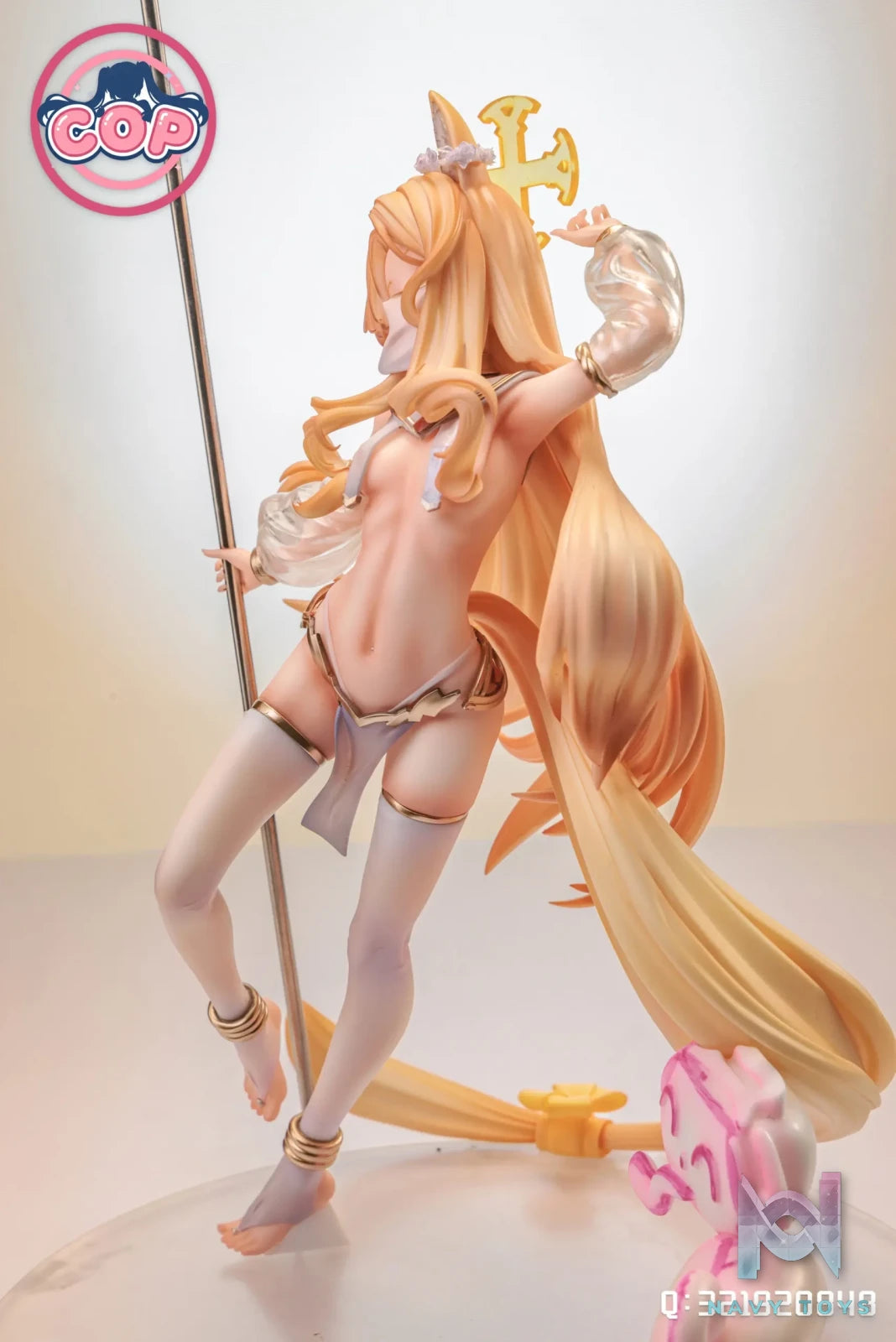 Cop Studio – Yurizono Seia Dancing Girl Blue Archive