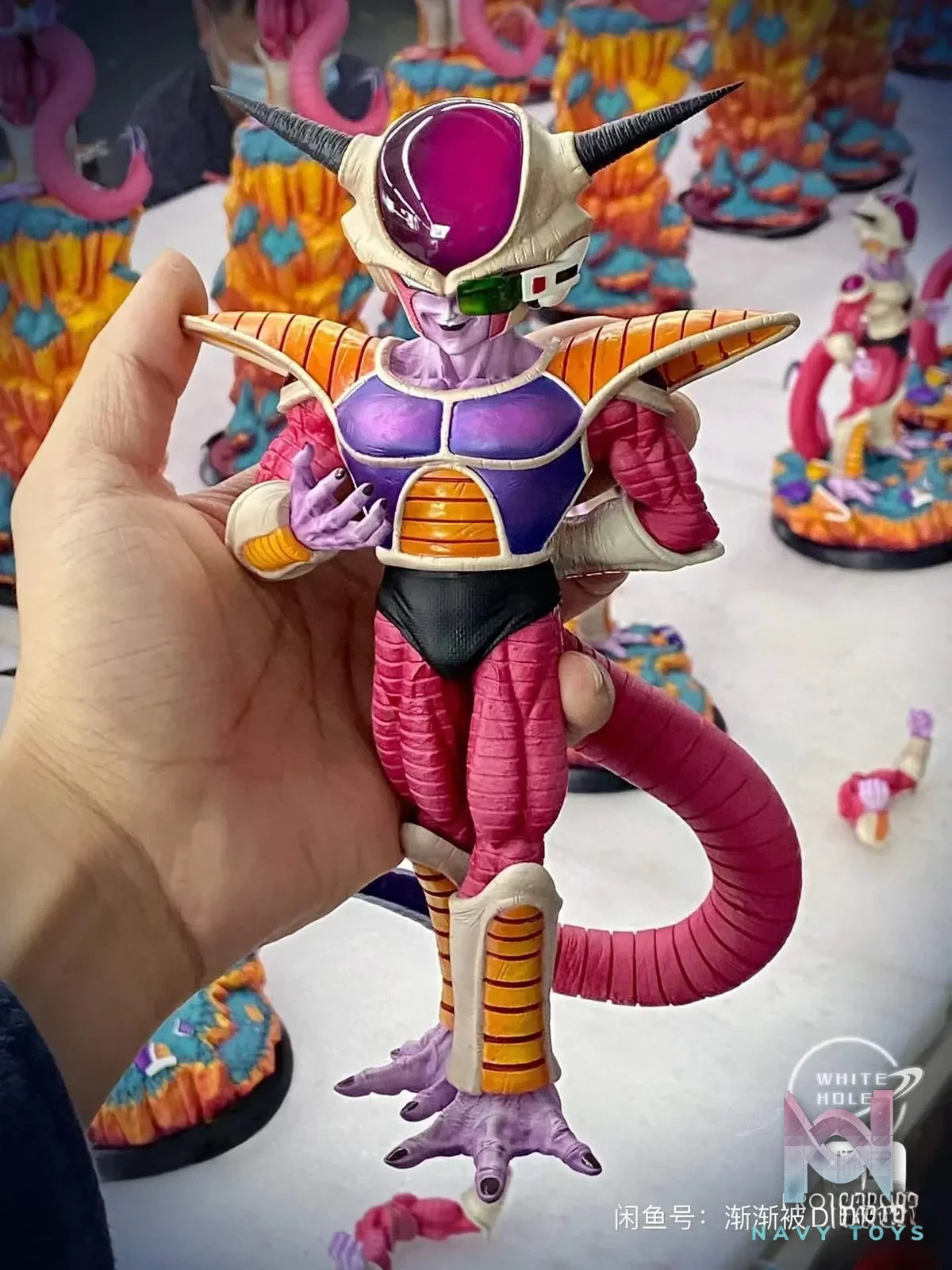 White Hole Studio - Dragon Ball Frieza One Form resin statue Navy Toys anime figure