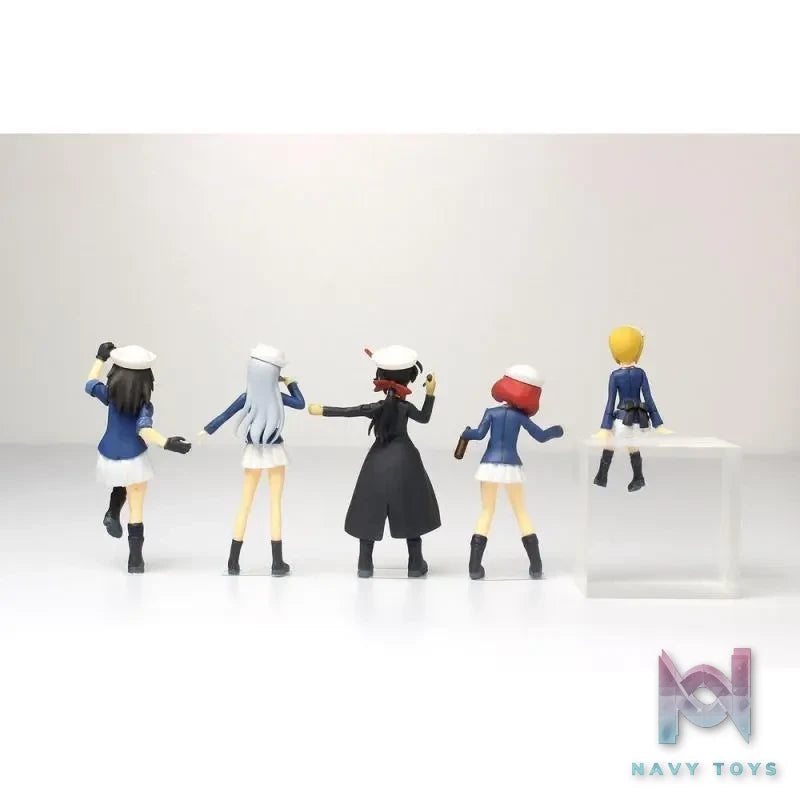 PLATZ – Girls und Panzer: Final Chapter 1/35 Chibi Scale with Crew Figures Mk.Ⅳ Tank (Licensed)