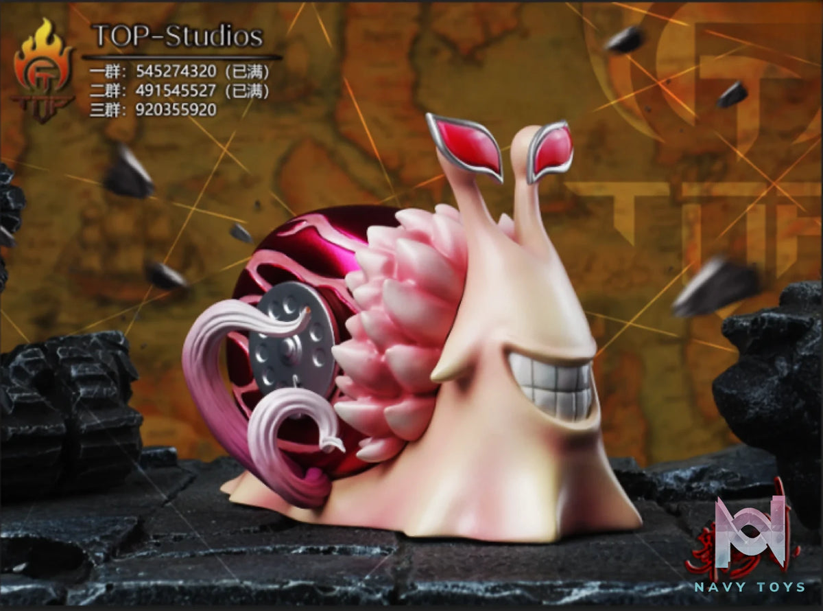 TOP Studio – Mihawk and Doflamingo Transponder Snails