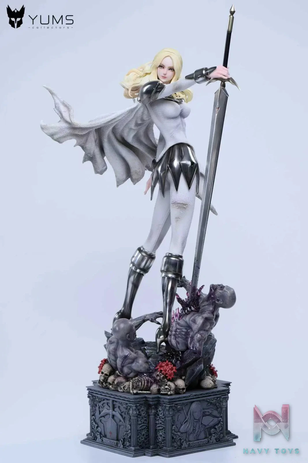 YUMS-Collectors Studio – Teresa X Clare Claymore