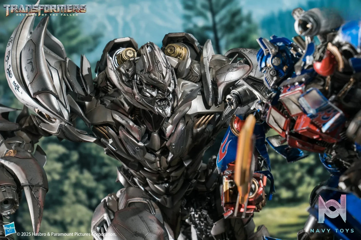WAY Studio – Transformers: Revenge of the Fallen Series Optimus Prime vs Megatron Scene Statue (Licensed)
