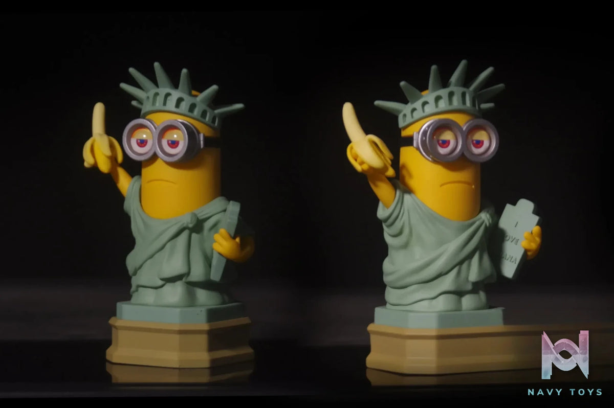 COP Studio – Despicable Me Minions Cos Statue of Liberty