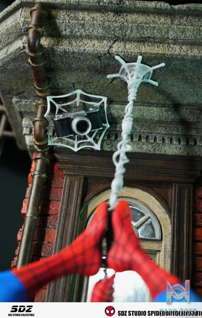 SDZ Studio – Marvel Upside down Spider Man