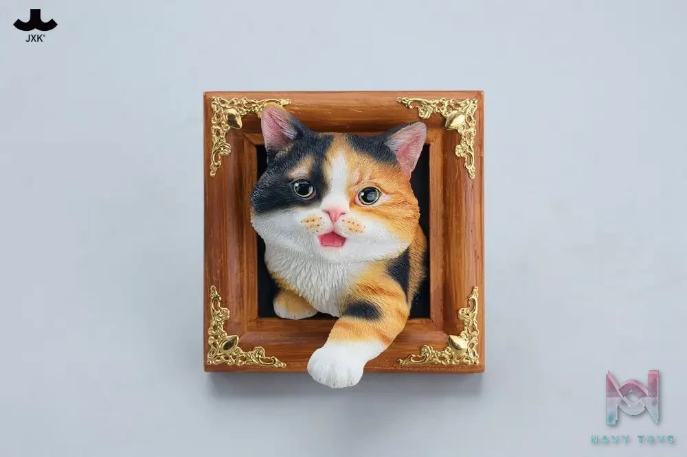 JXK – Escaped domestic cat JS-2608 (Licensed)
