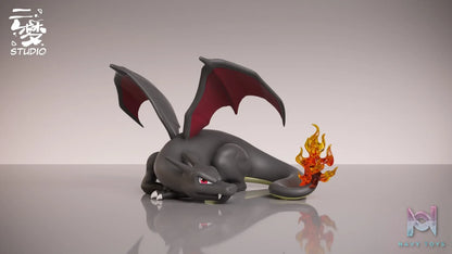 Yun Meng Studio – Pokemon lying down Charizard