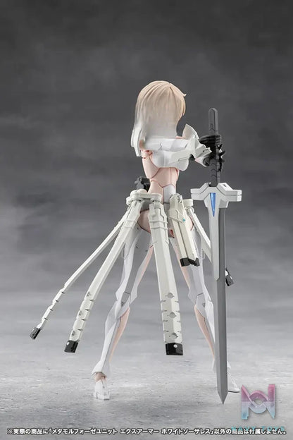 Kotobukiya – MEGALOMARIA UNLIMITED UNIVERSE METAMORPHOSE UNIT EXARMOR WHITE SORCERESS Plastic Model (Licensed)