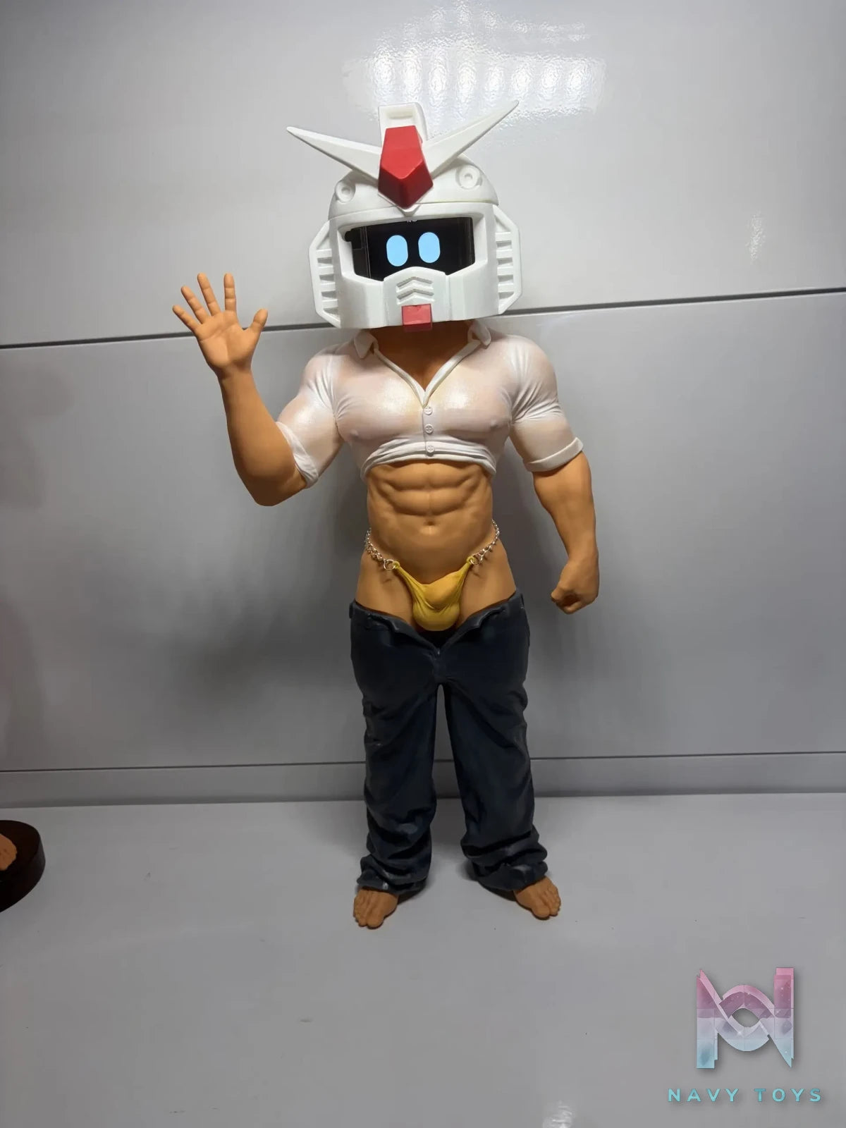 Salted Fish Studio – AI Salted Fish “hi” X “waiter” Statue (Licensed)