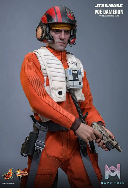 Hottoys – Star Wars: The Force Awakens Poe Dameron MMS806 (Licensed)