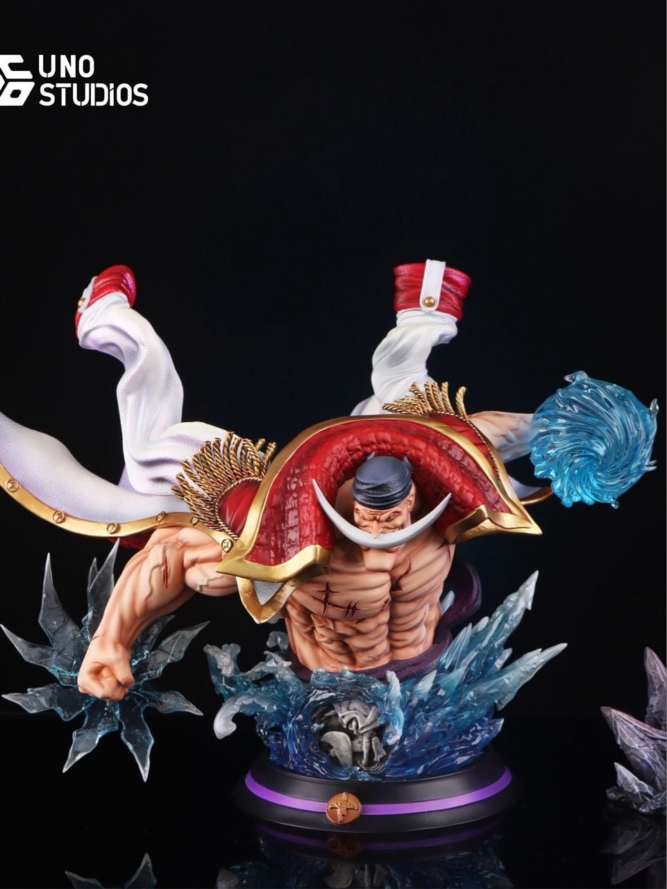 Whitebeard Bust - One Piece - UNO Studio resin statue UNO studio anime figure