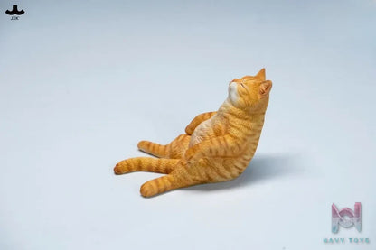 JXK – Lazy Cat on the Sofa JXK336 (Licensed)