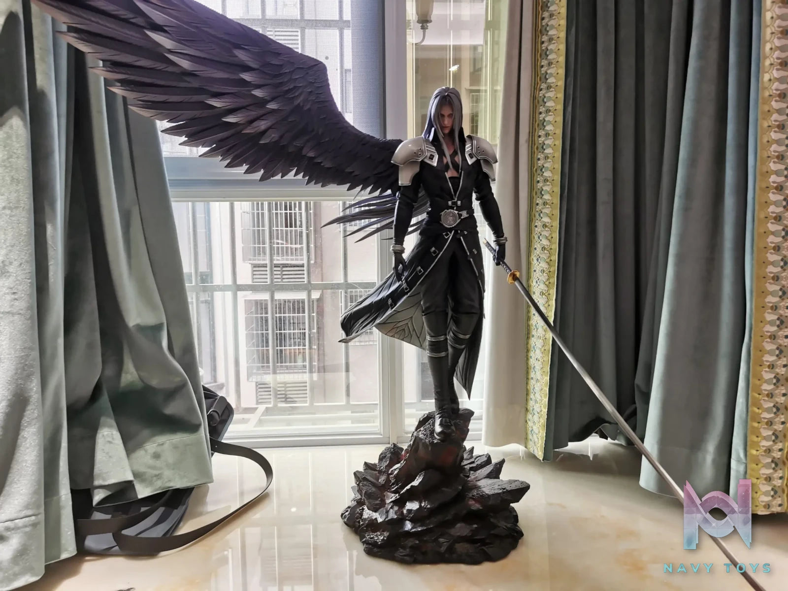 Dragon Studio – Final Fantasy 7 Sephiroth 1.0