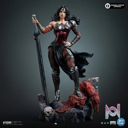 Iron Studio – Wonder Woman Absolute – DC Comics – Art Scale 1/10 Statue DCCDCG139426-10 (Licensed)