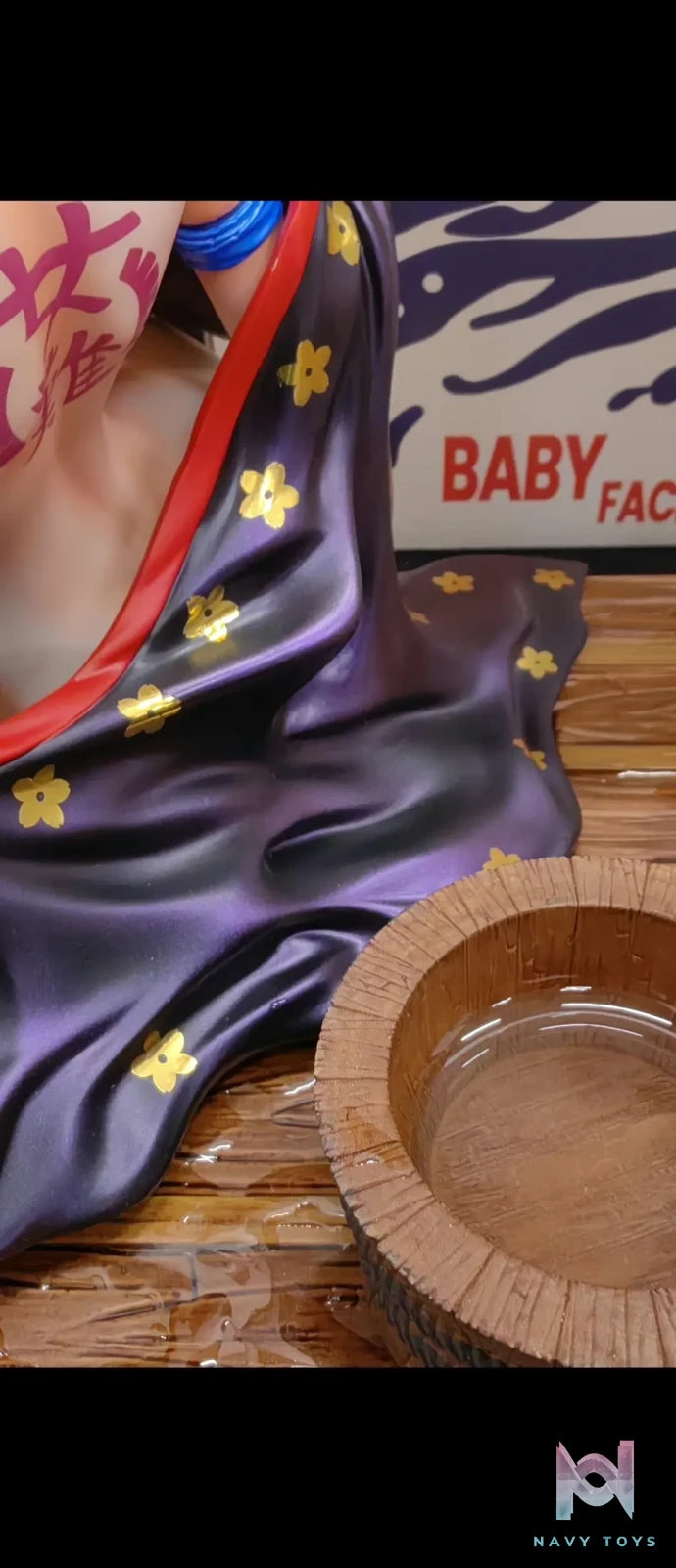 Baby Face Studio – One Piece Bath #3 Black Maria