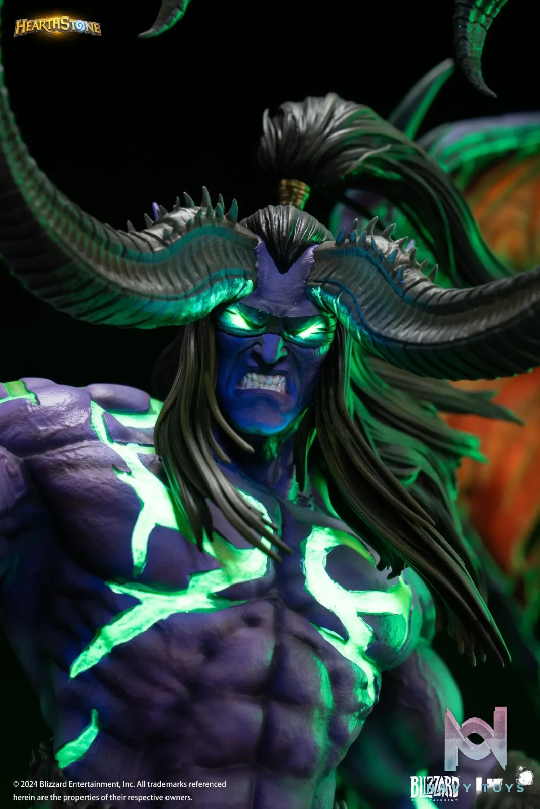 HEX COLLECTIBLES – World of Warcraft Blizzard World of Warcraft Illidan Stormrage (Licensed)