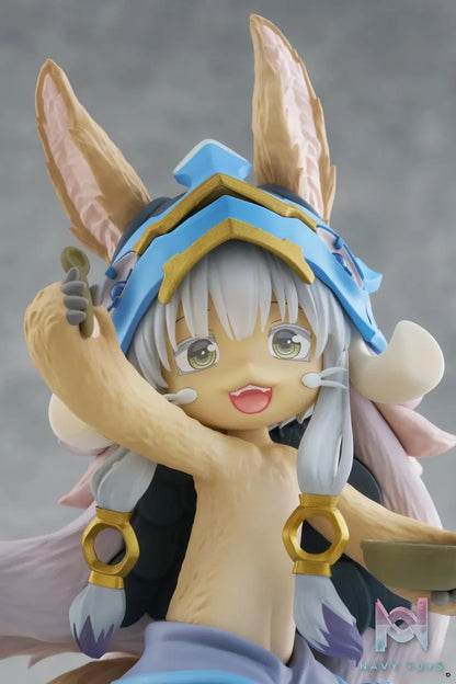 Taito – Made in Abyss: The Golden Land of the Blazing Sun Desktop Cute Figure Nanachi Mealtime ver. (Licensed)