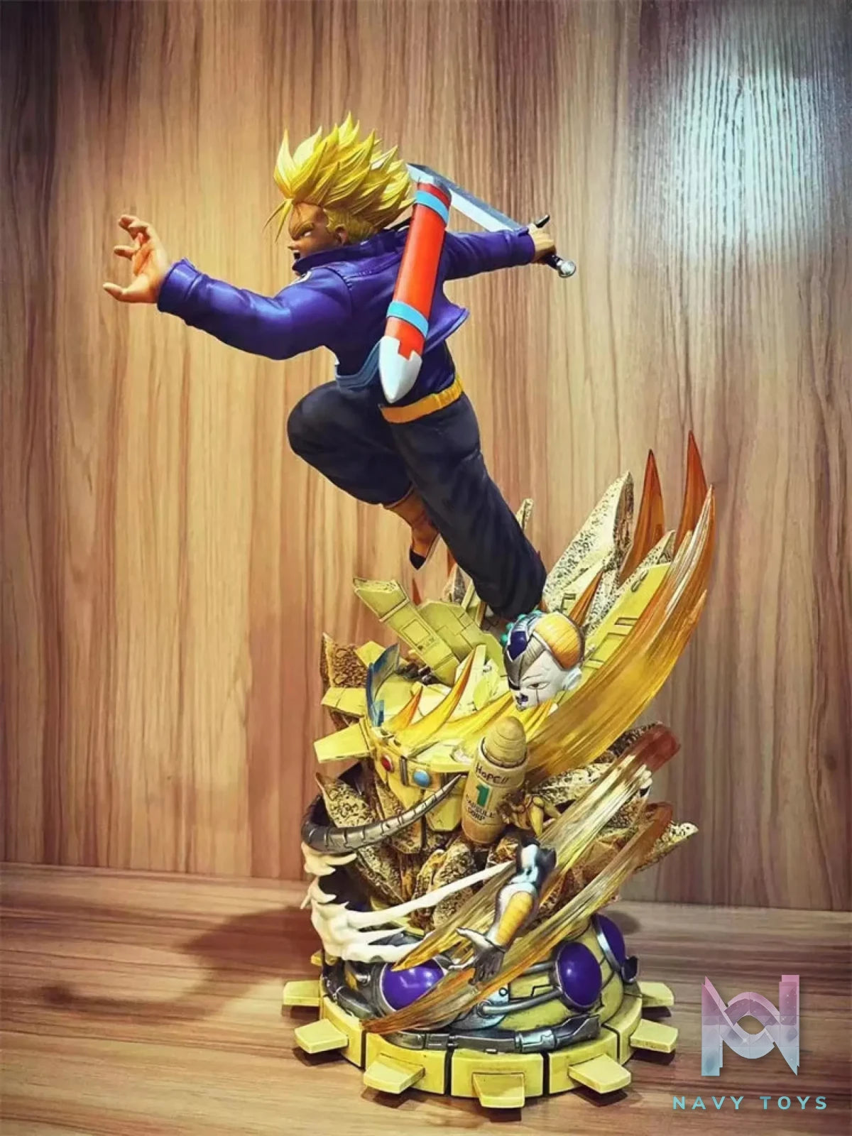 8 Studio – Dragon Ball Trunks