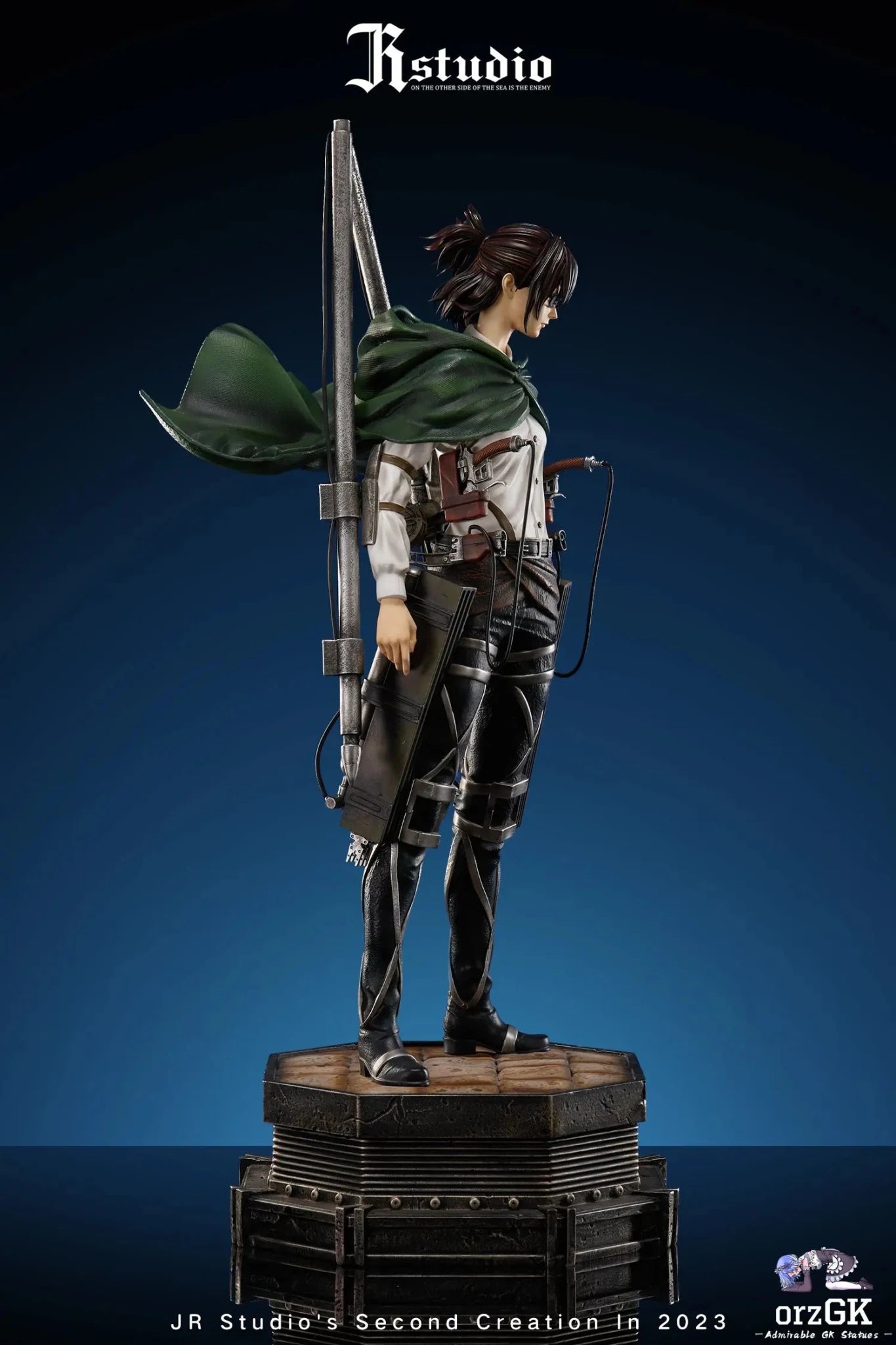 JR Studio - Attack on Titan Hange Zoe resin statue Navy Toys anime figure