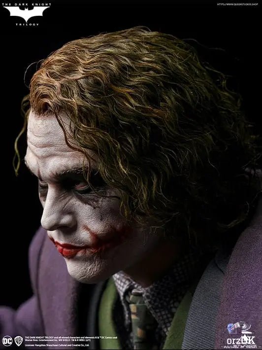 Queen Studio - The Dark Knight Joker 1/4 Scale Statue (Licensed) resin statue Navy Toys anime figure