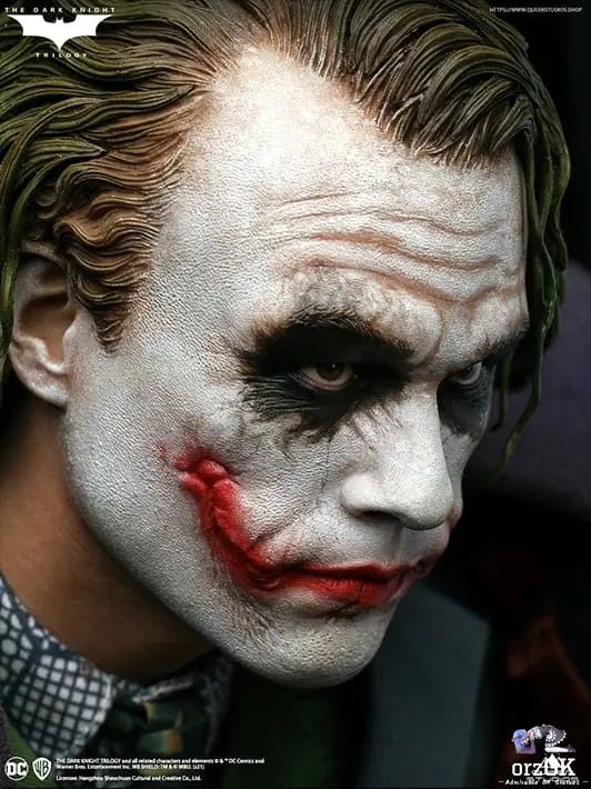 Queen Studio - The Dark Knight Joker 1/4 Scale Statue (Licensed) resin statue Navy Toys anime figure