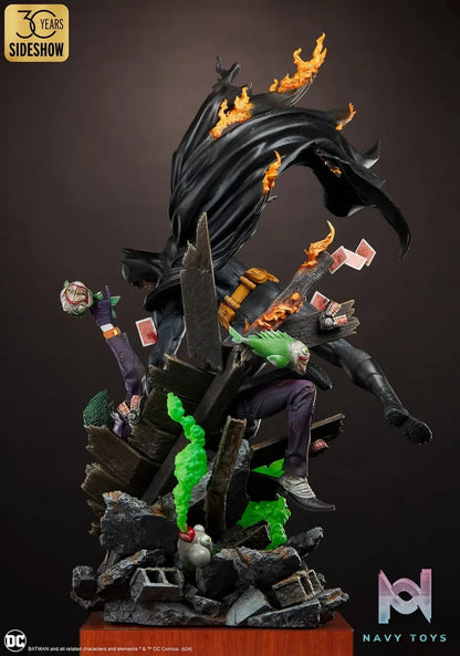 Sideshow Collectibles – DC Comics 32-inch Batman vs. Joker (Licensed)