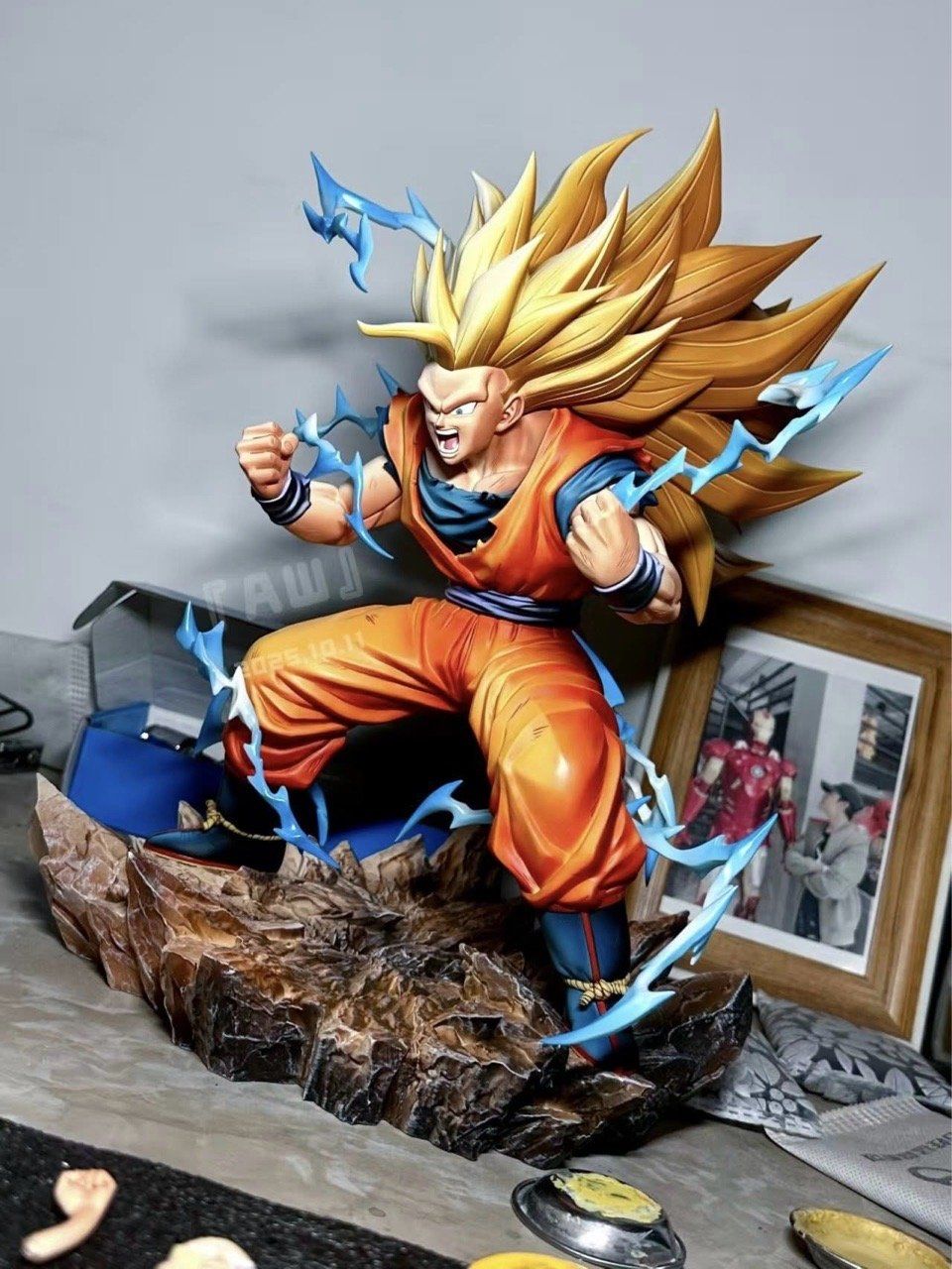 Goku SS3 - Dragon Ball - AW Studio resin statue aw studio anime figure