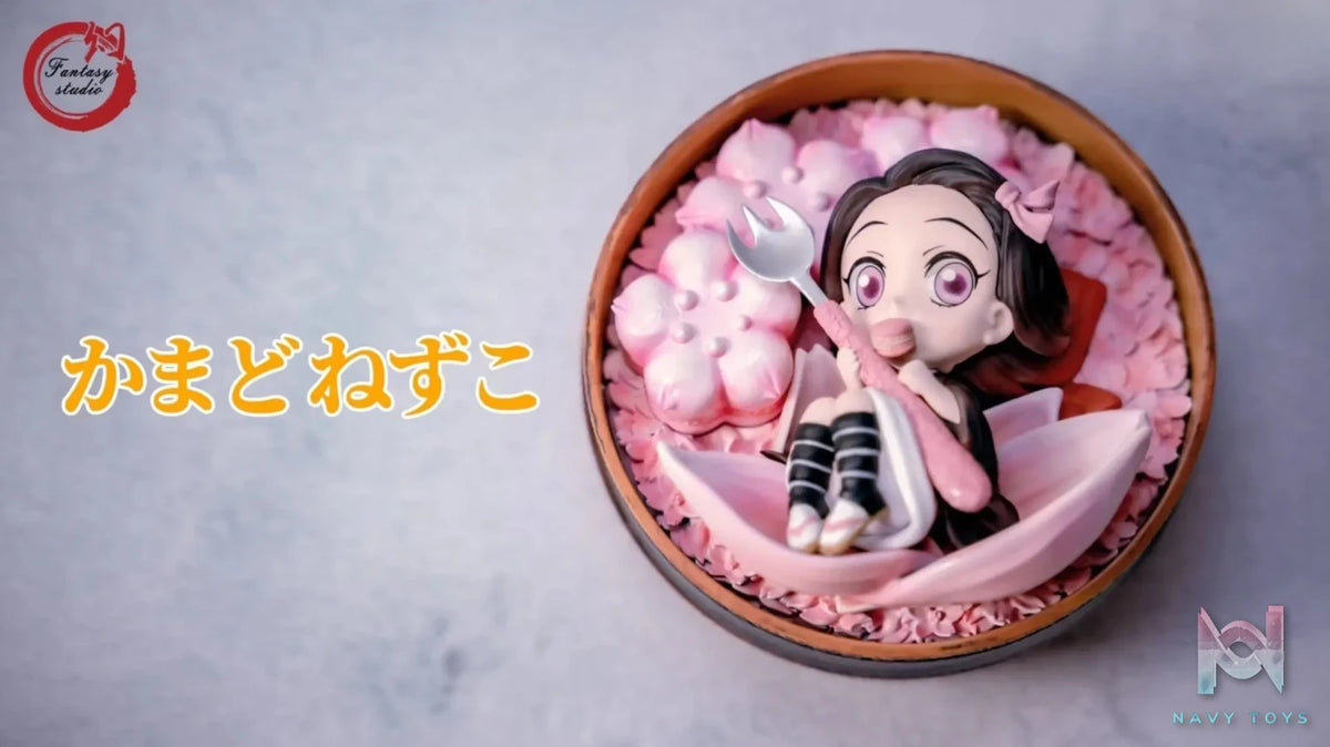 Fantasy Studio – Kamado Nezuko Eating Macaron