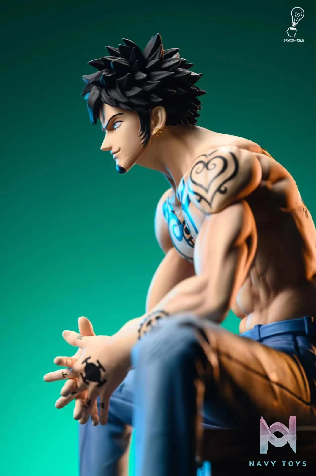 Law Brain Hole Studio resin statue brain hole studio anime figure