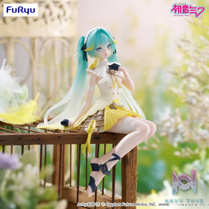 FURYU – Hatsune Miku Noodle Stopper Figure Canary Bird (Licensed)