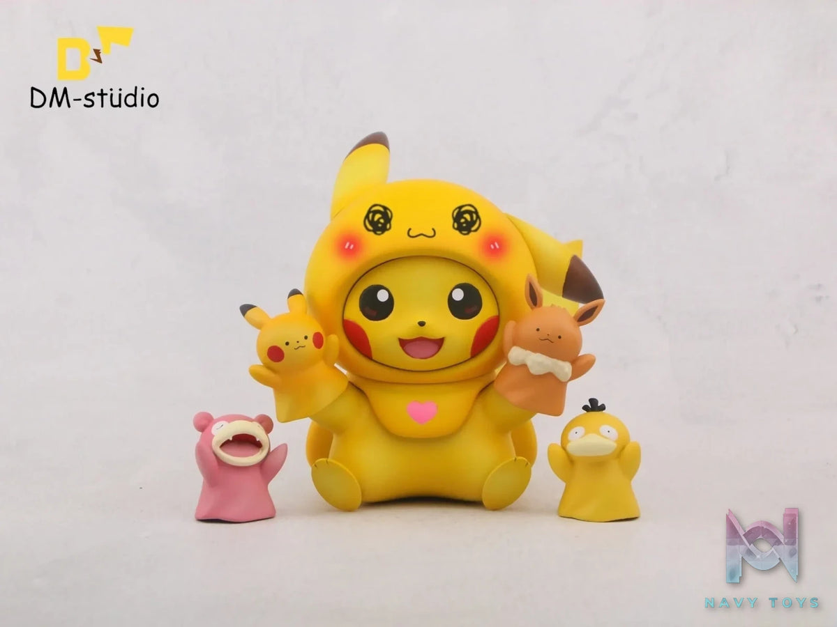 DM Studios – Hand Puppets Playing