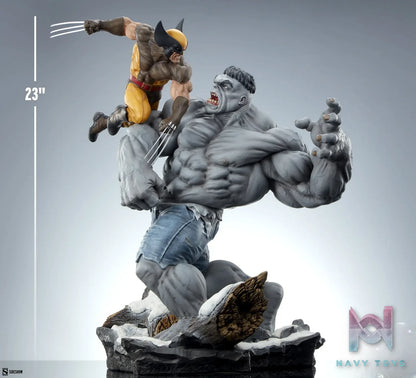 Sideshow Collectibles – Marvel collectible Grey Hulk vs Wolverine 2002162 (Licensed)