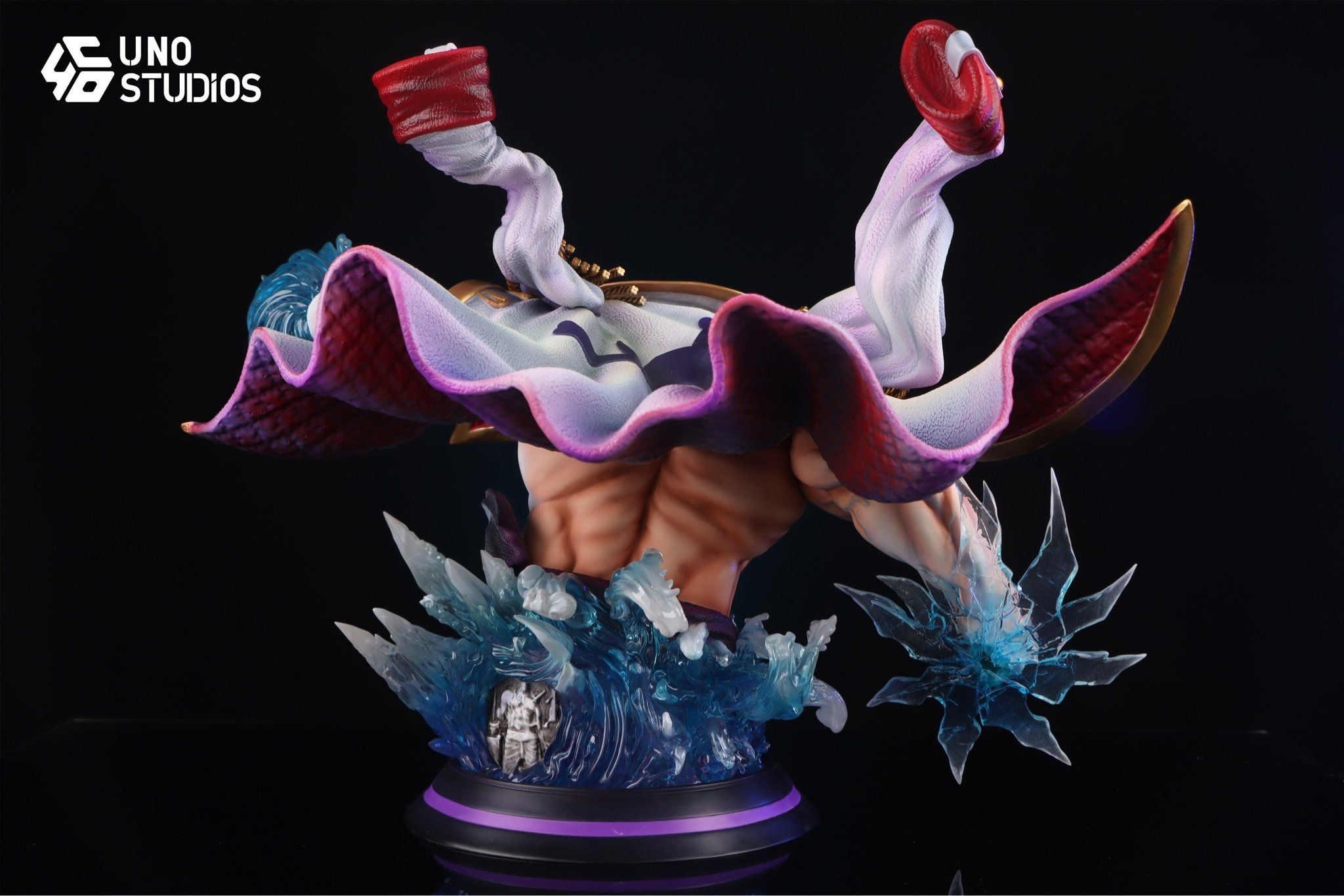 Whitebeard Bust - One Piece - UNO Studio resin statue UNO studio anime figure
