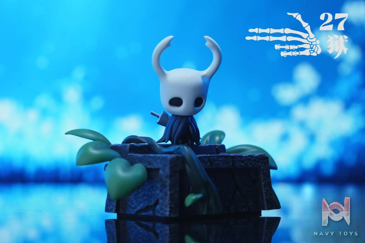 27abyss Studio – Hollow Knight Snoozing knight Sitting Quirrel