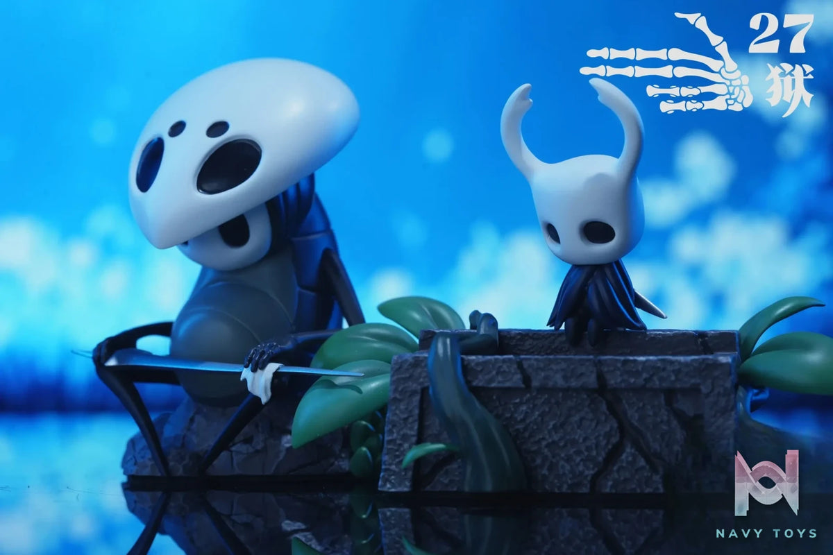 27abyss Studio – Hollow Knight Snoozing knight Sitting Quirrel