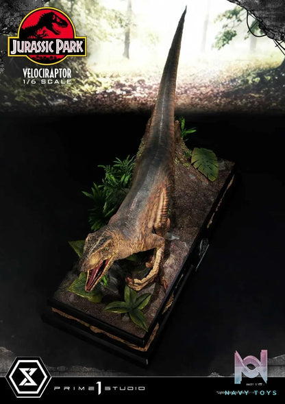 Prime 1 Studio – Legacy Museum Collection Jurassic Park (Film) Velociraptor Attack 1/6 scale LMCJP-04(Licensed)