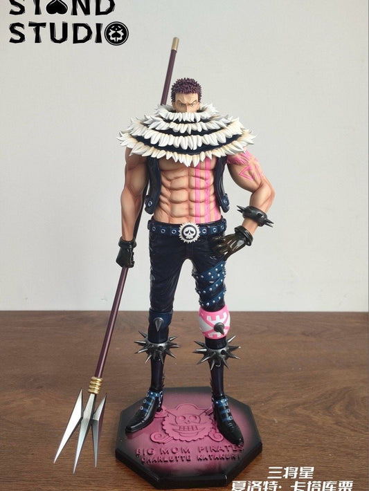 Charlotte Katakuri - One Piece - Stand Studio resin statue stand studio anime figure
