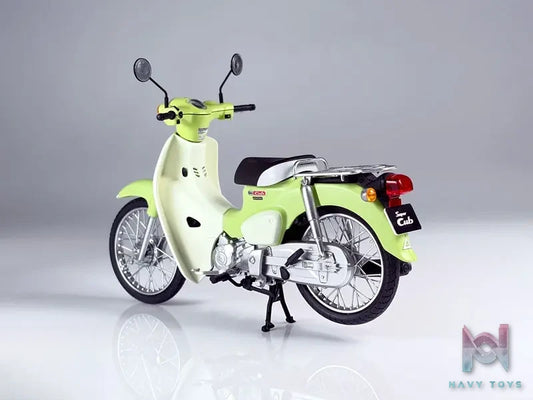PLUM – 1/12 NEXT Tohoku Zunko: Zundamon Project Honda Super Cub (Zundamon Edition) Plastic Model (Licensed)