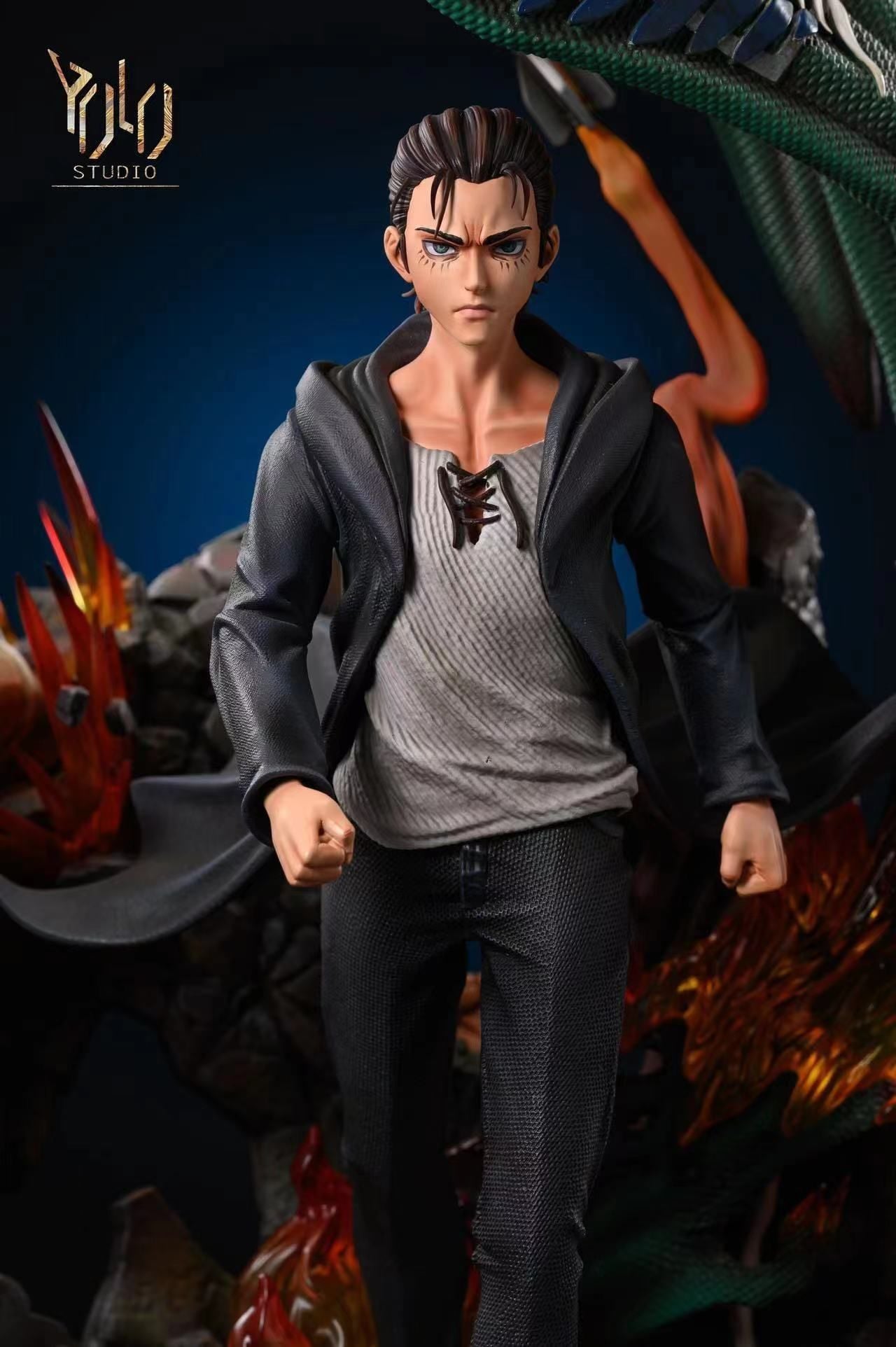 Eren Founding Titan - Attack on Titan - YOLO Studio resin statue YOLO Studio anime figure