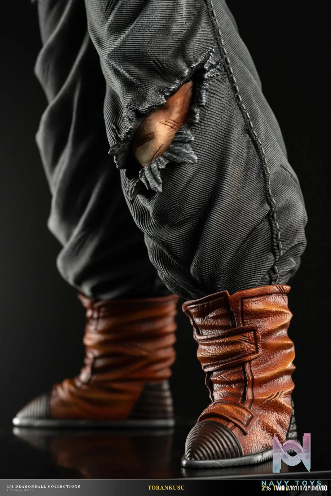 2% Studio – Dragon Ball Future Trunks