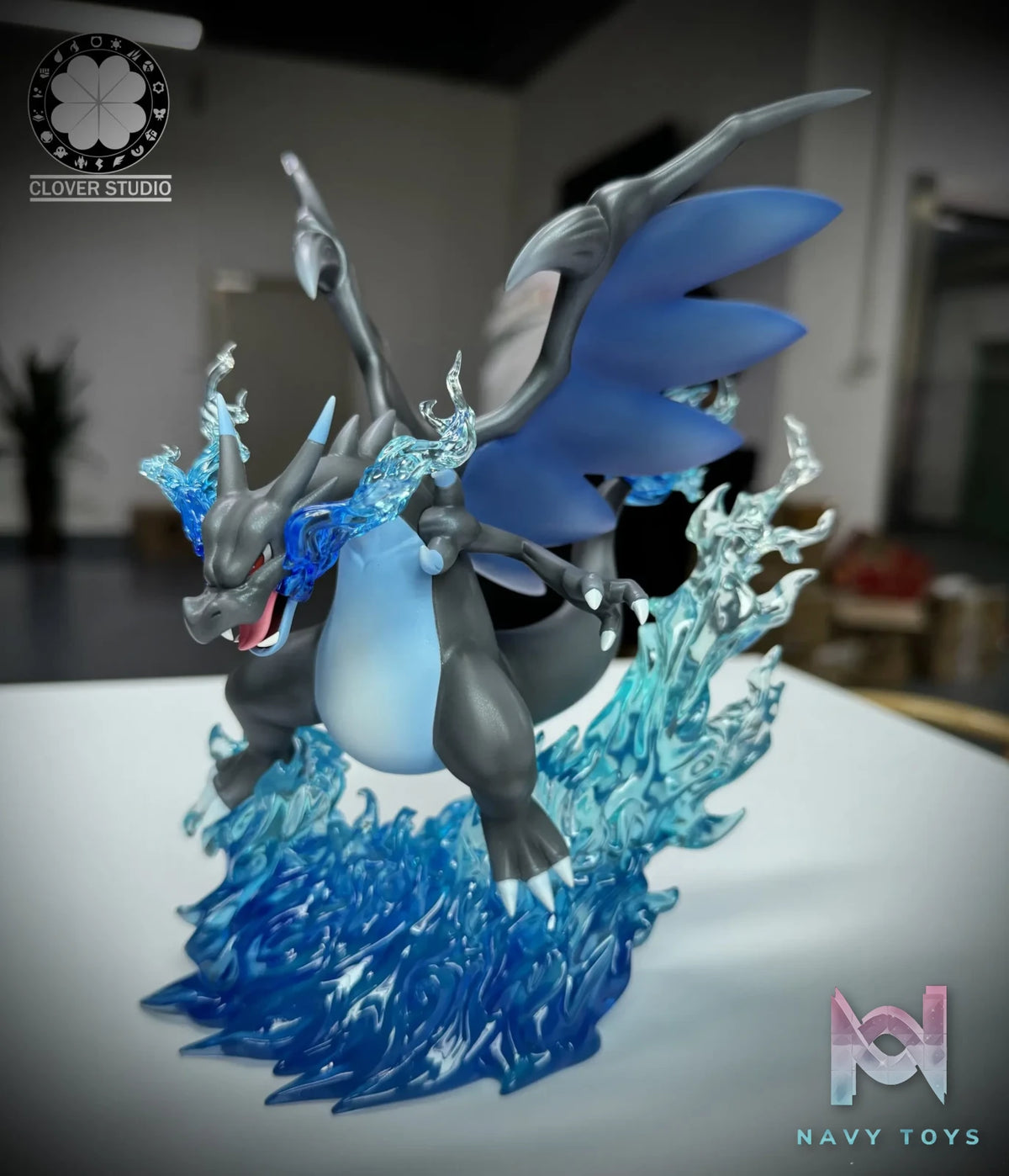 Clover Studio – Pokémon Mega Charizard X