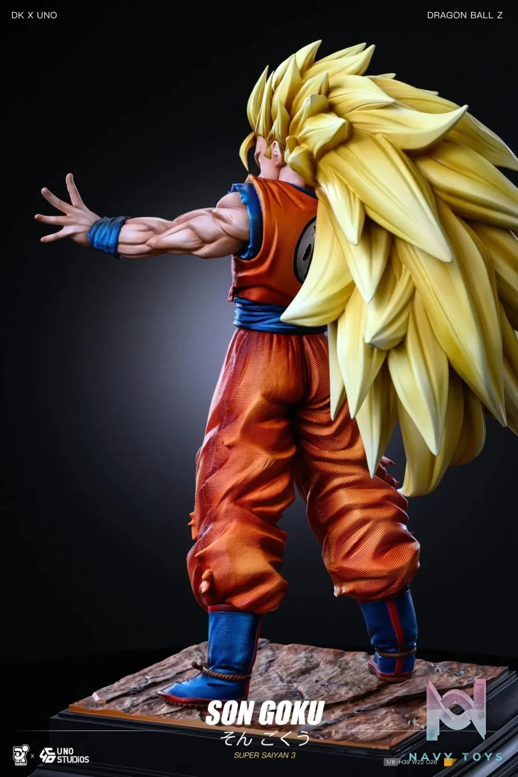 DK Studio - Dragon Ball Super Saiyan 3 Goku resin statue Navy Toys anime figure