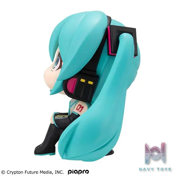 MegaHouse – LookUp Hatsune Miku & MEIKO Complete Figure (Licensed)
