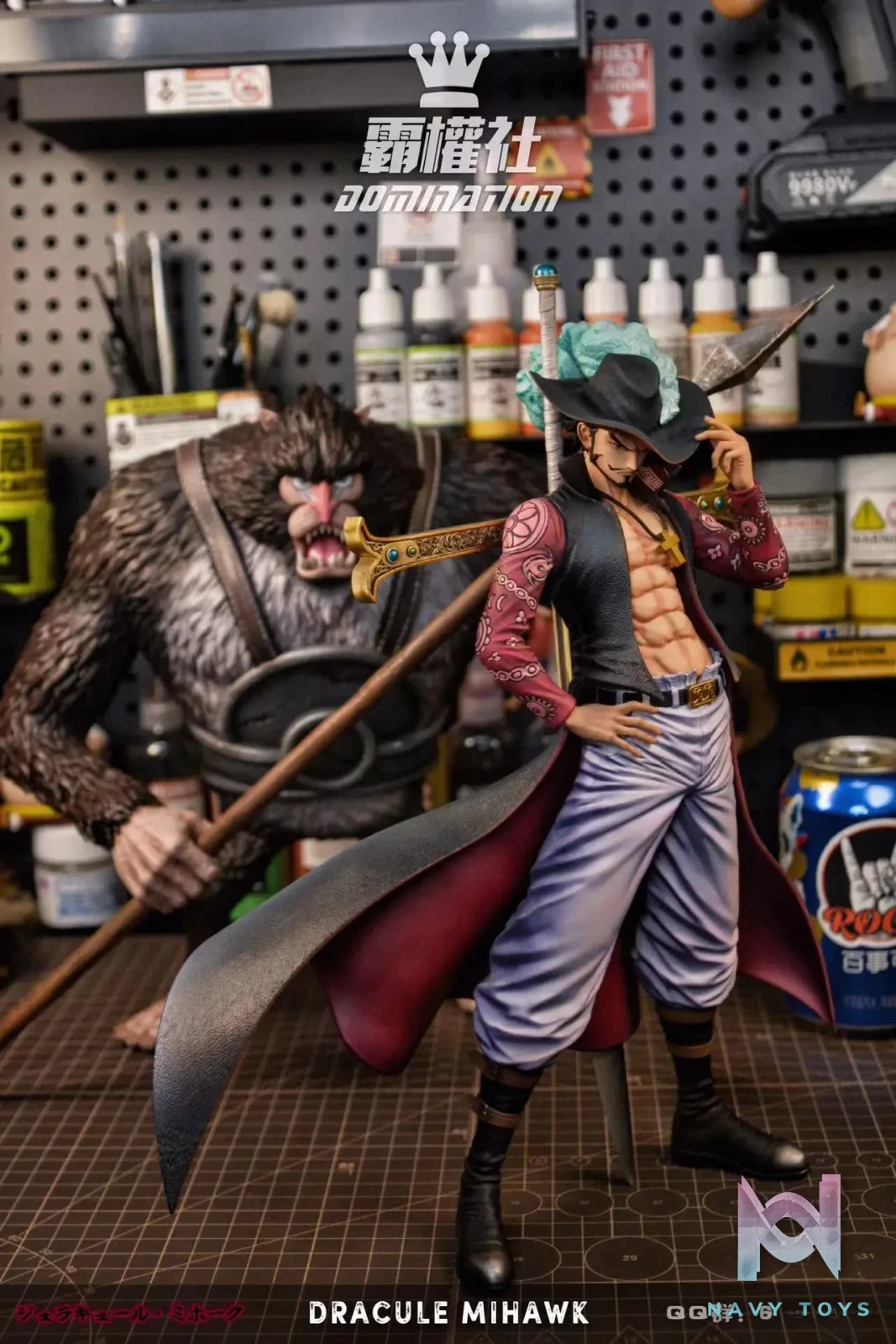 Domination Studio – One Piece Dracule Mihawk