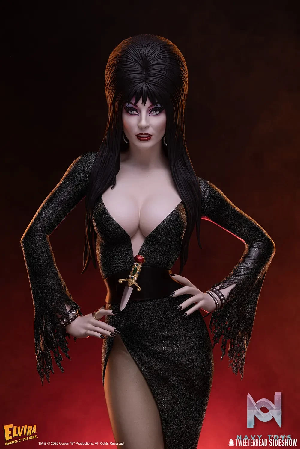 Sideshow Collectibles – Elvira: Mistress of the Dark 9127342 9127343 (Licensed)