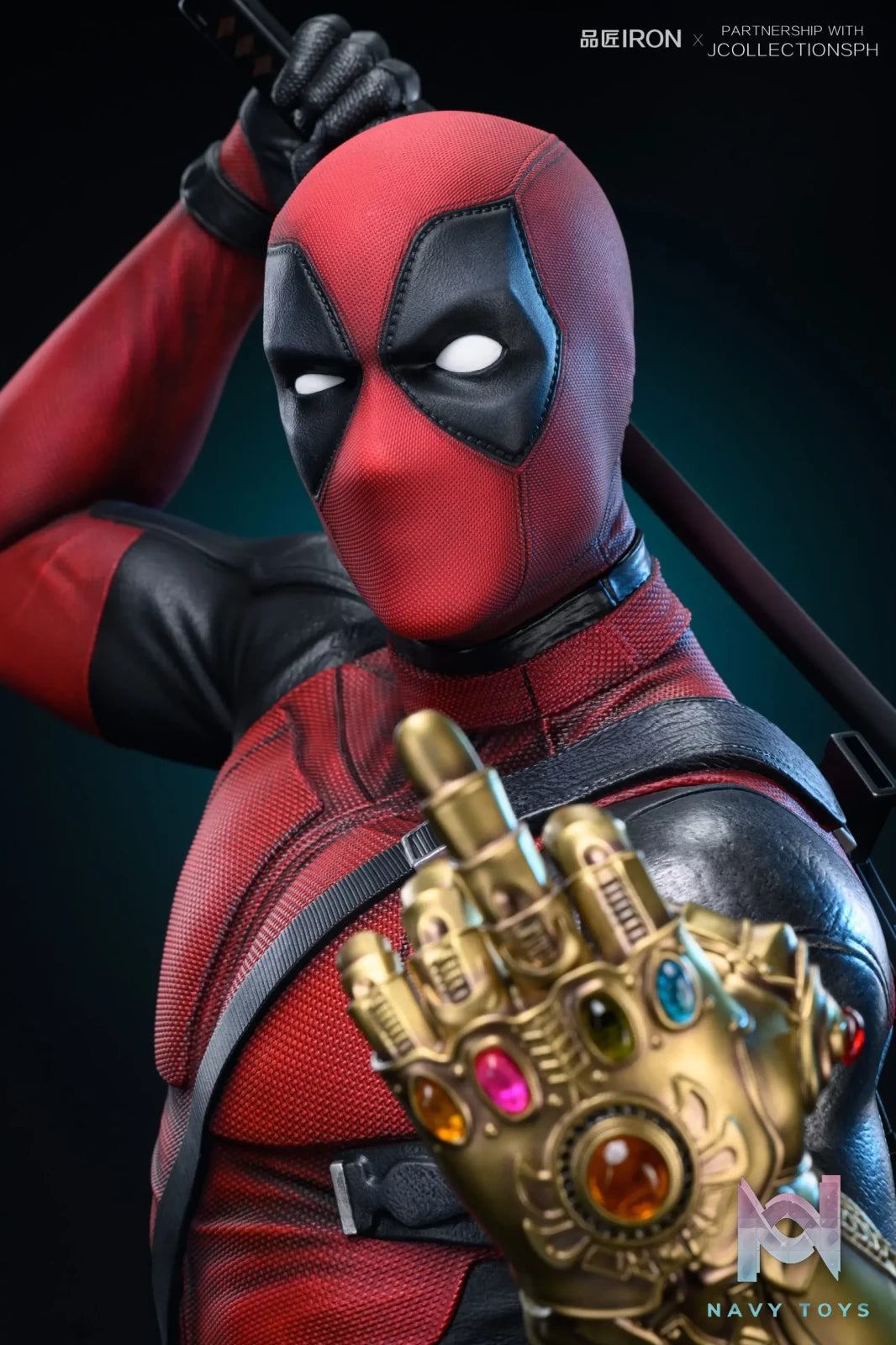 IRON Studio – Marvel MQ060 Deadpool Bust