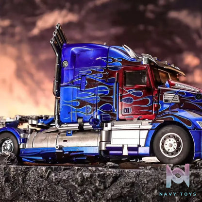 AAT Studio – AAT-02M King of Kavaliers Optimus Prime Metallic Version Transformers
