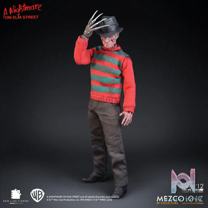 Mezco Studio – A Nightmare on Elm Street: Freddy Krueger (Licensed)