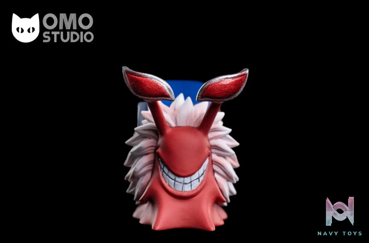 OMO Studio – One Piece Shichibukai Series Doflamingo